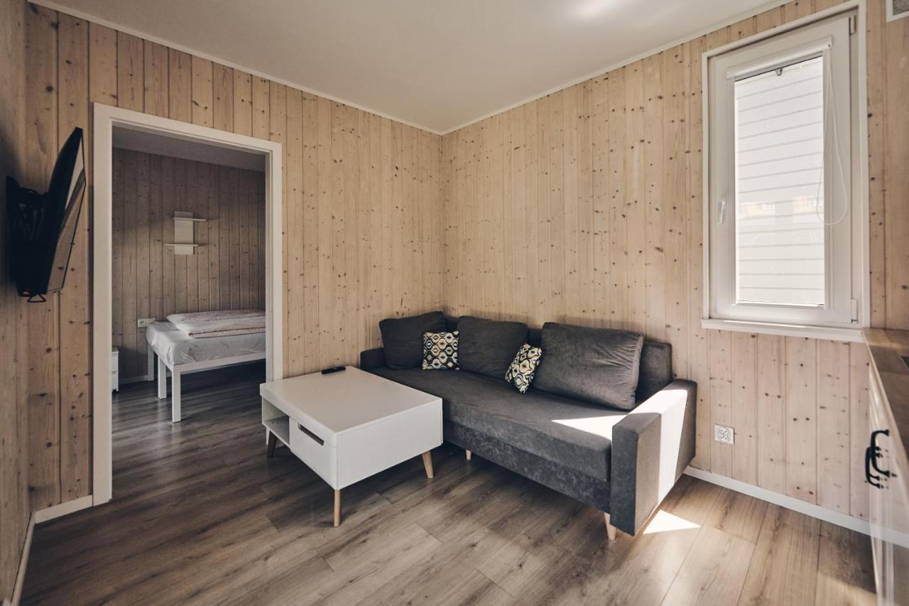 Holiday Siesta Pensjonat, Domki Rewal Kültér fotó