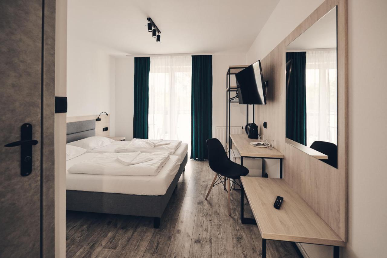 Holiday Siesta Pensjonat, Domki Rewal Kültér fotó